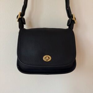 COACH - Vintage Black Leather Shoulder Bag Style 9965